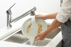 Vòi chậu rửa bát