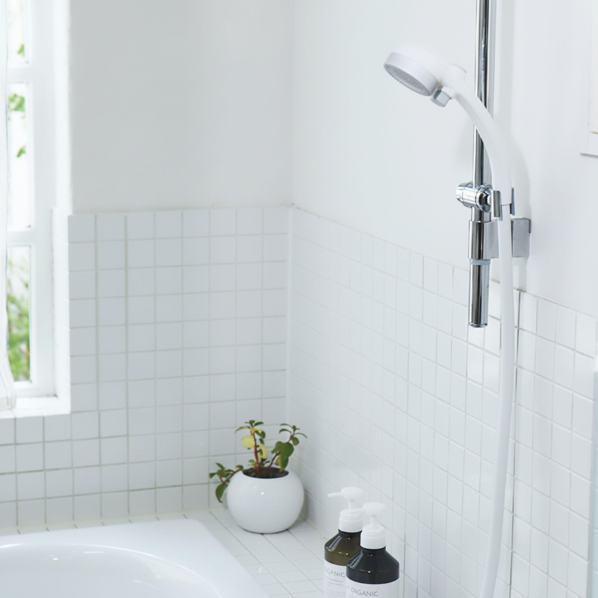 Dây vòi hoa sen Takagi chịu nhiệt JSH001WT - 1 6m